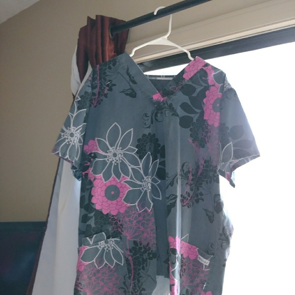 SOLD - Picture 2 of 7